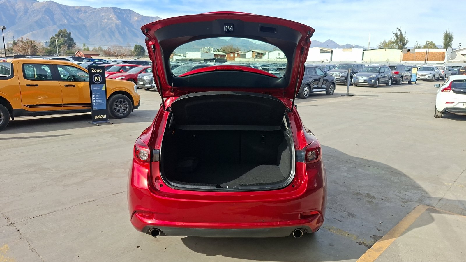Mazda Mazda 3 2017 - Foto 4 de 16