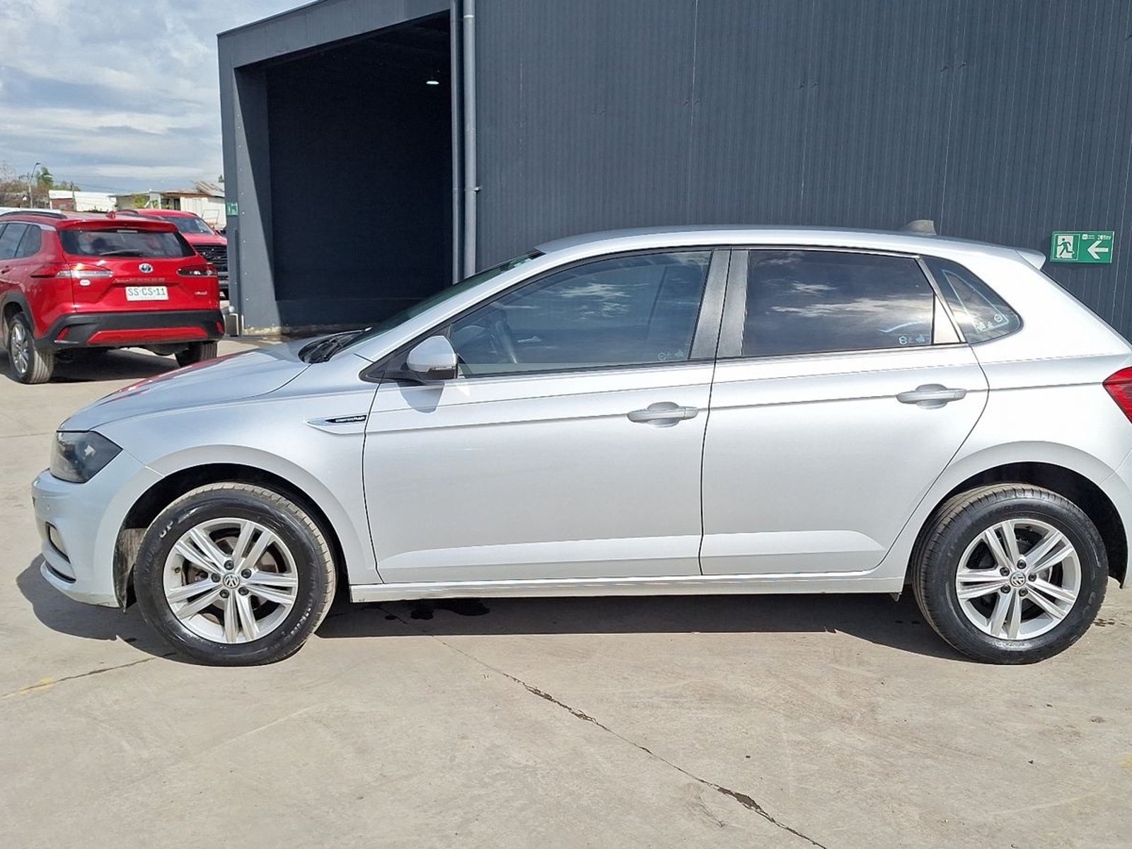 Volkswagen Polo 2020 - Foto 2 de 14
