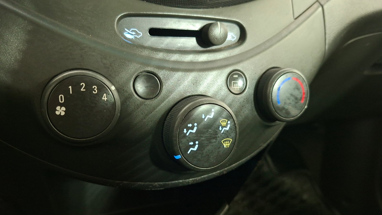 Chevrolet Spark GT 2011 - Imagen 15 de 16