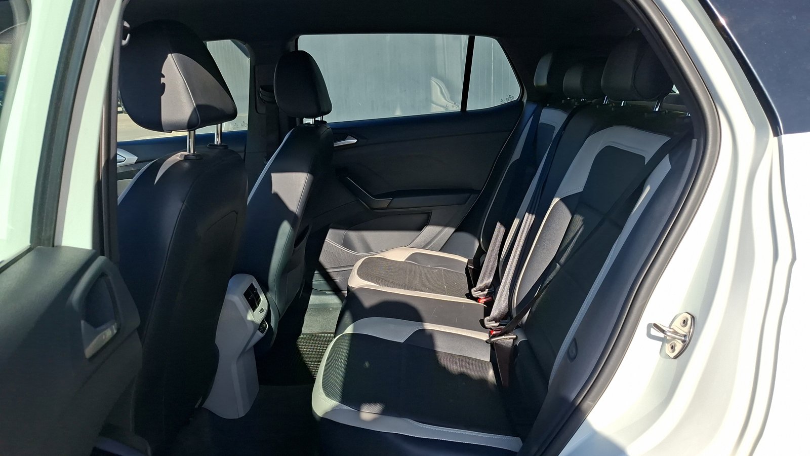 Volkswagen T-Cross 2020 - Imagen 14 de 15