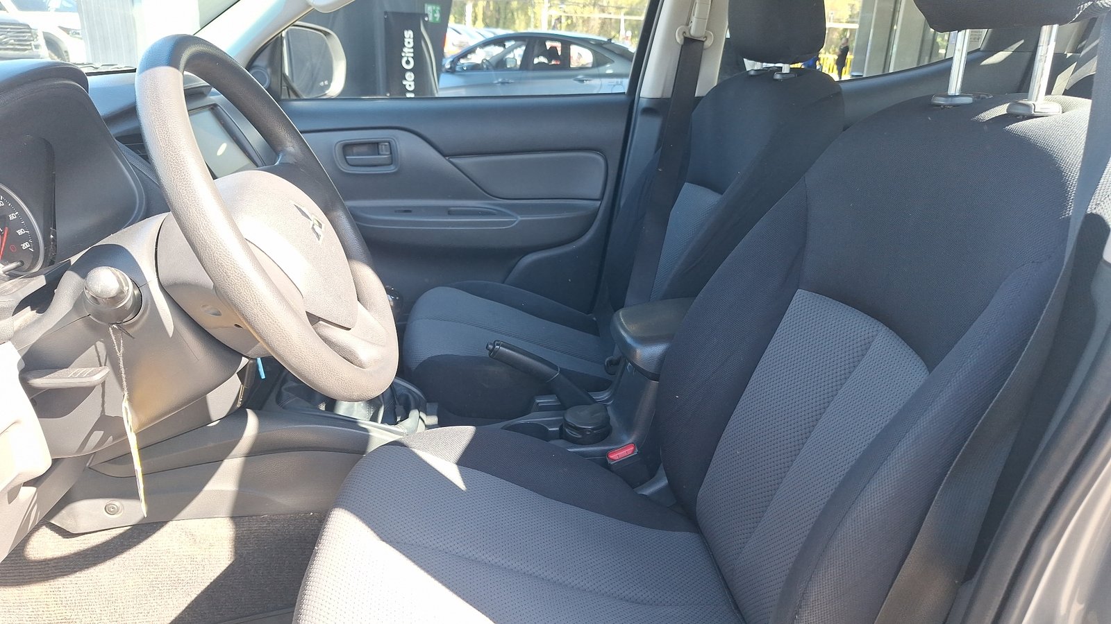 Mitsubishi L200 2019 - Imagen 13 de 14
