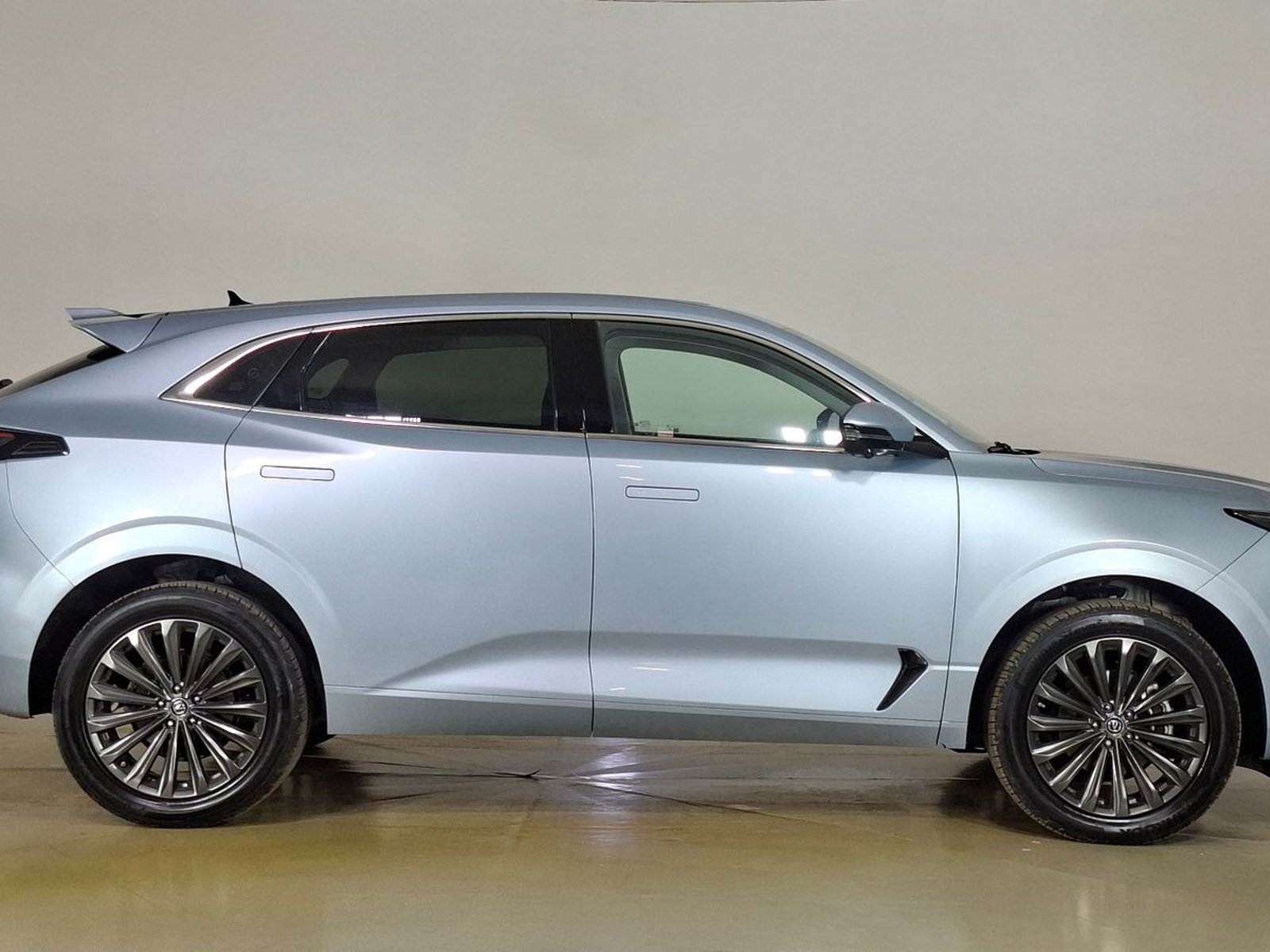 Changan Uni-K 2024 - Foto 4 de 18