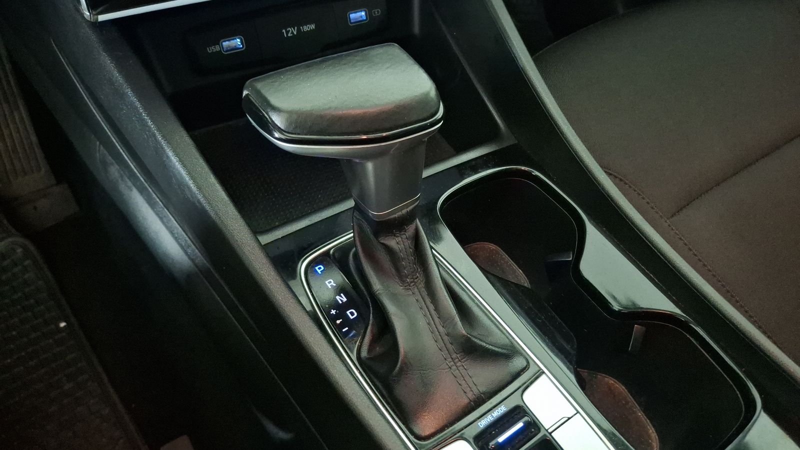 Hyundai Tucson 2022 - Imagen 11 de 16
