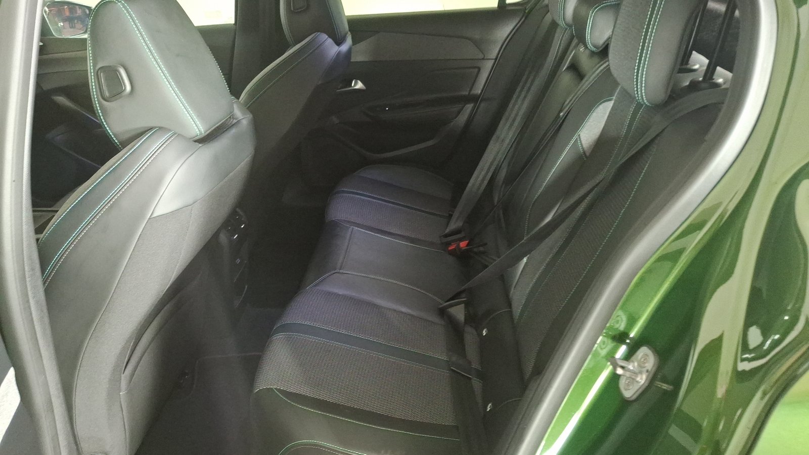Peugeot 308 2024 - Imagen 14 de 16