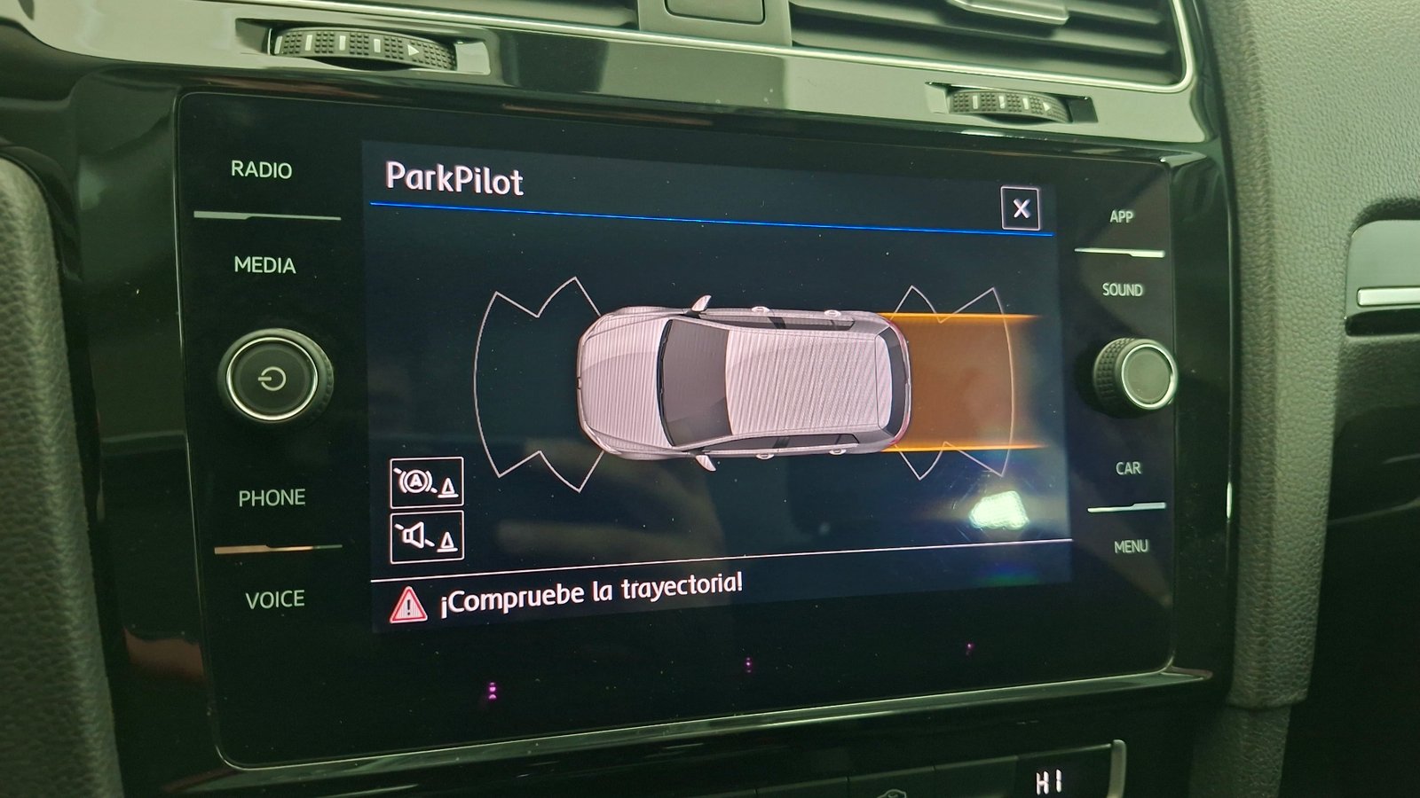 Volkswagen Golf 2020 - Imagen 13 de 17