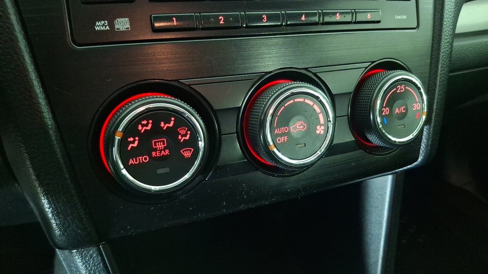 Subaru XV 2015 - Imagen 14 de 15