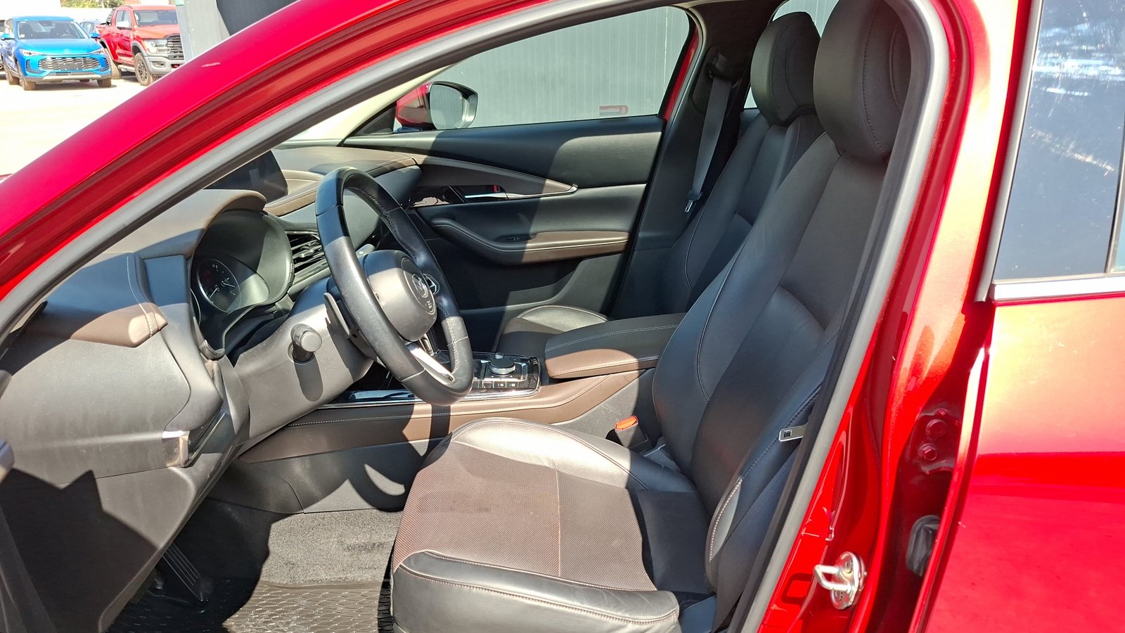 Mazda CX-30 2022 - Imagen 14 de 16