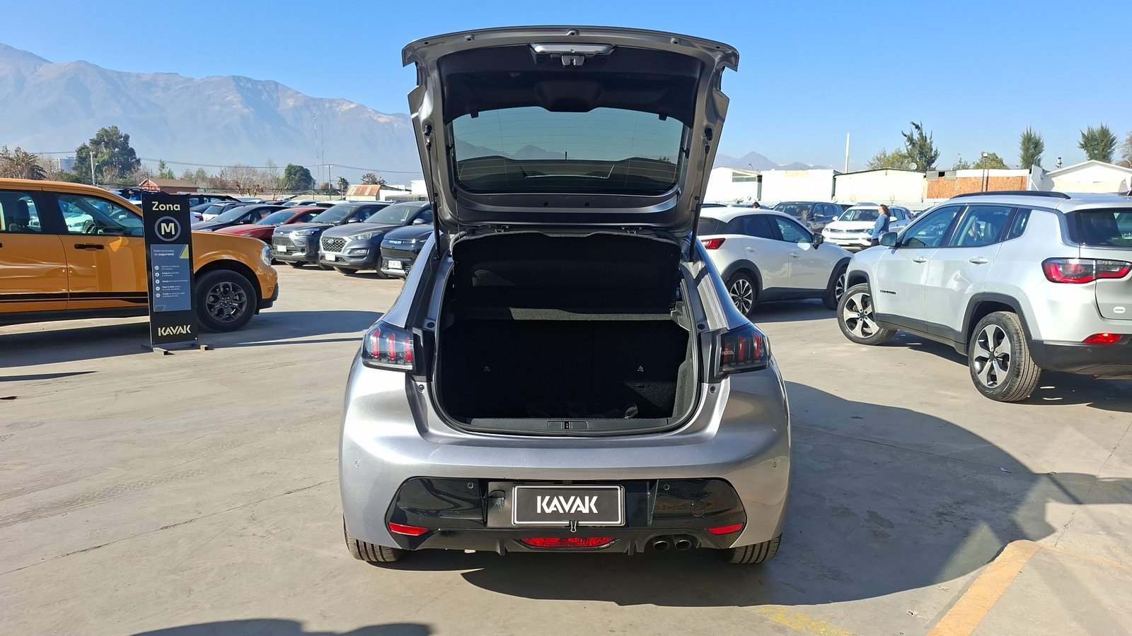 Peugeot 208 2023 - Foto 4 de 15