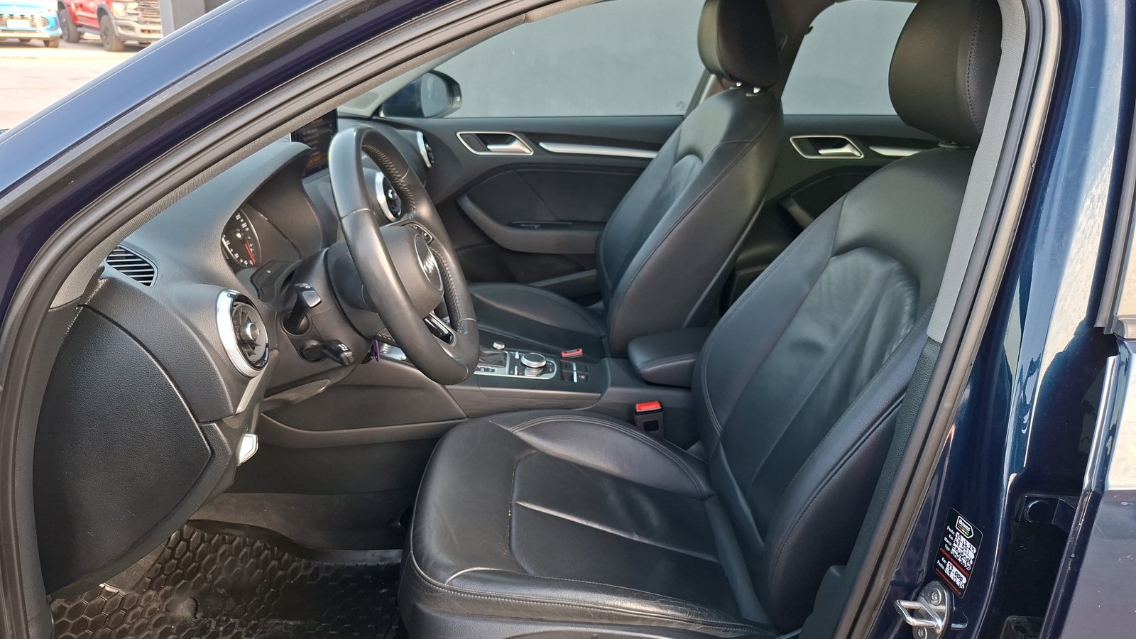 Audi A3 2018 - Imagen 12 de 14