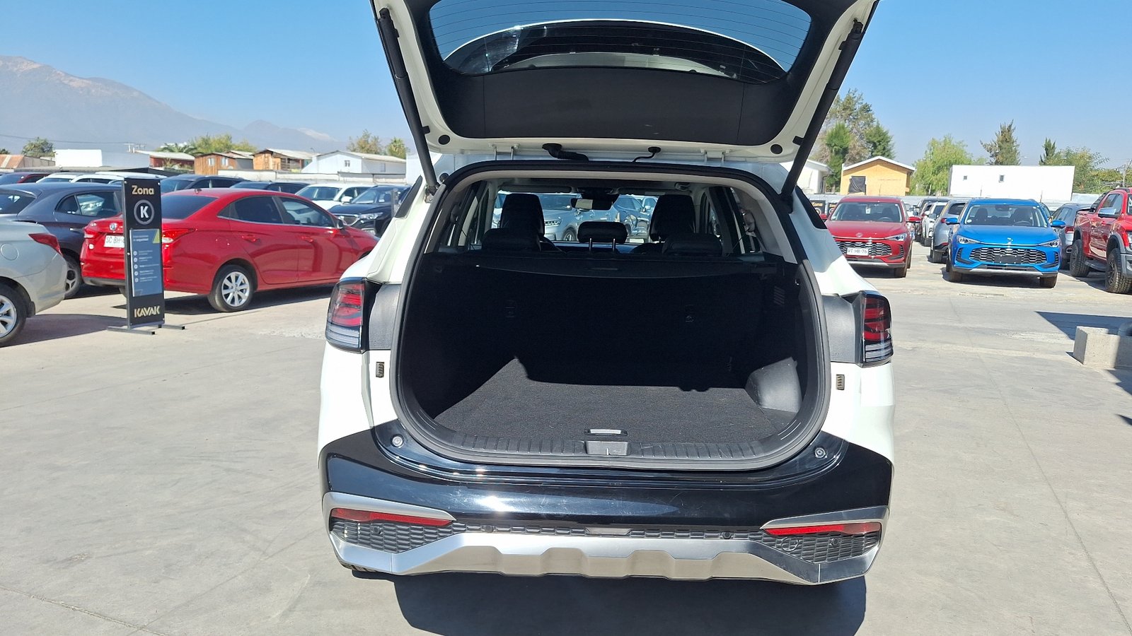 Kia Sportage 2023 - Foto 4 de 16