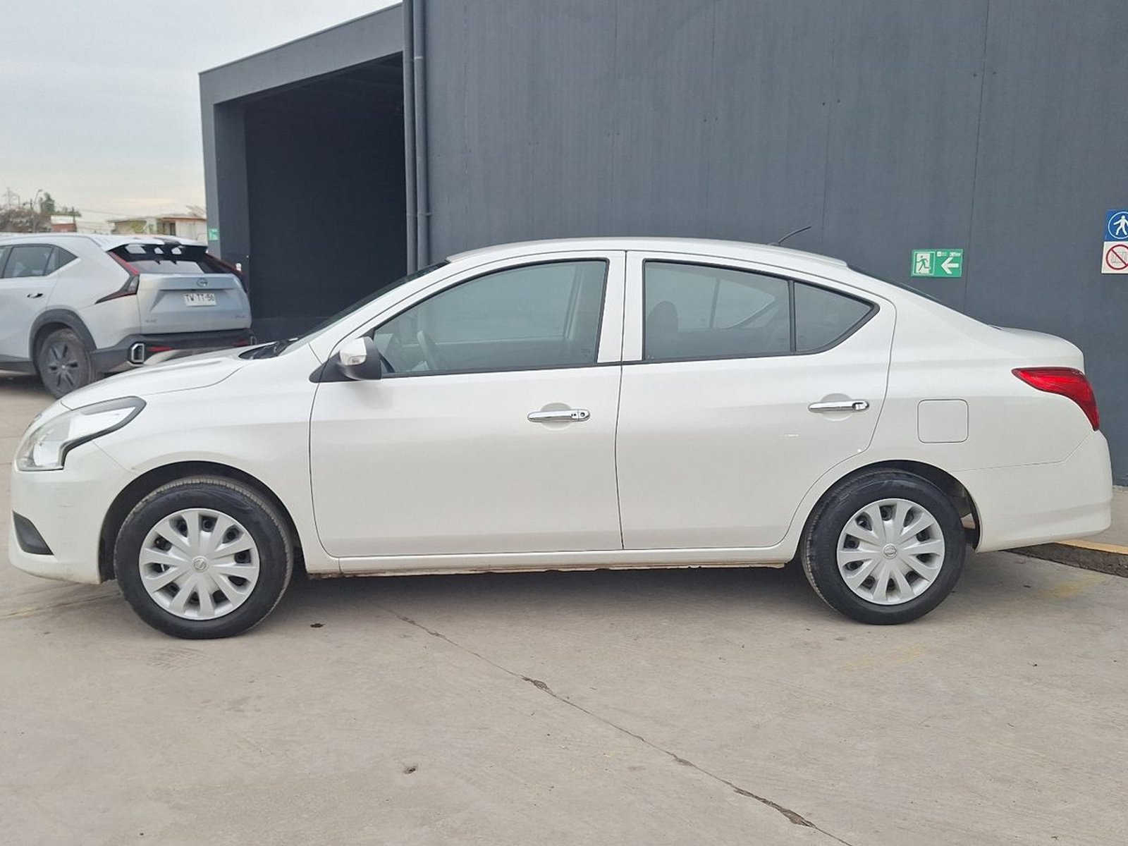 Nissan Versa 2019 - Foto 2 de 14