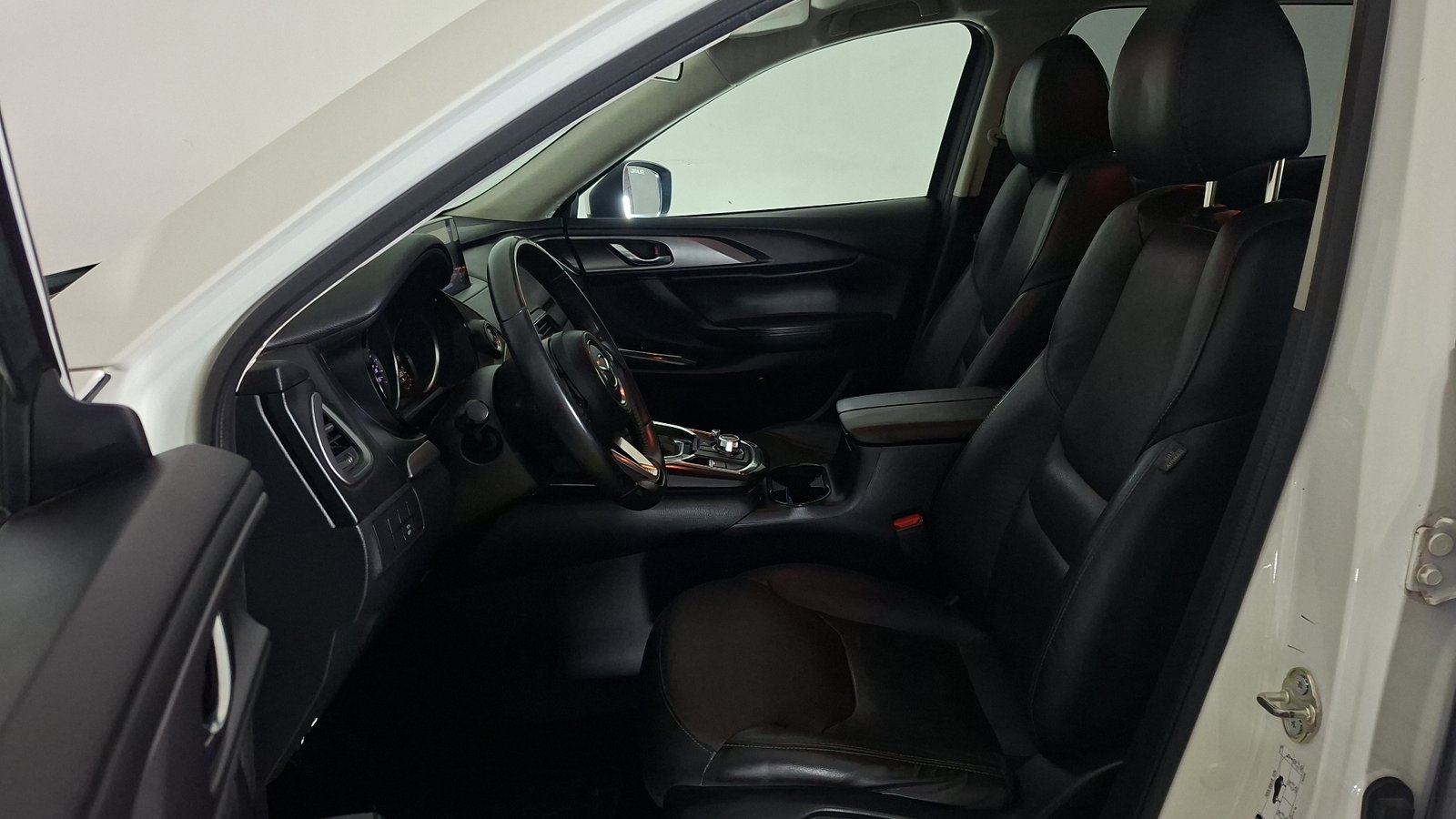 Mazda CX-9 2018 - Imagen 15 de 19