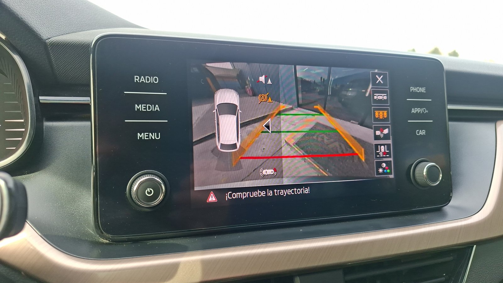 Skoda Scala 2024 - Imagen 12 de 16