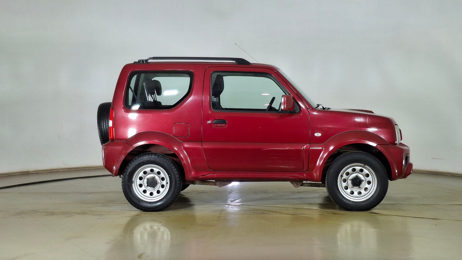Suzuki Jimny 2014 - Foto 4 de 15