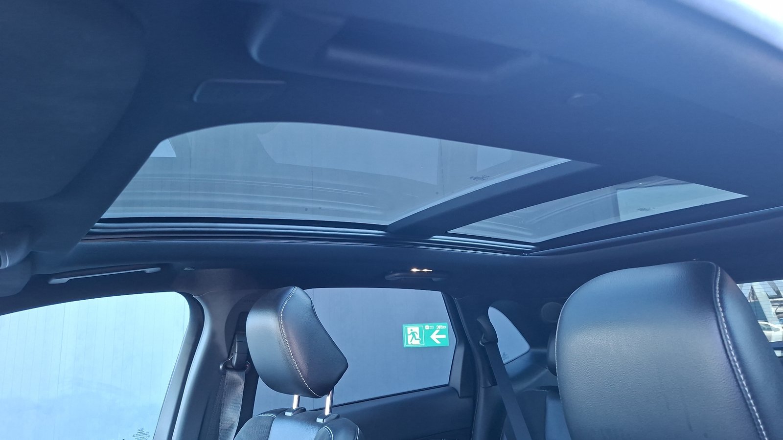 Ford Edge 2022 - Imagen 13 de 16