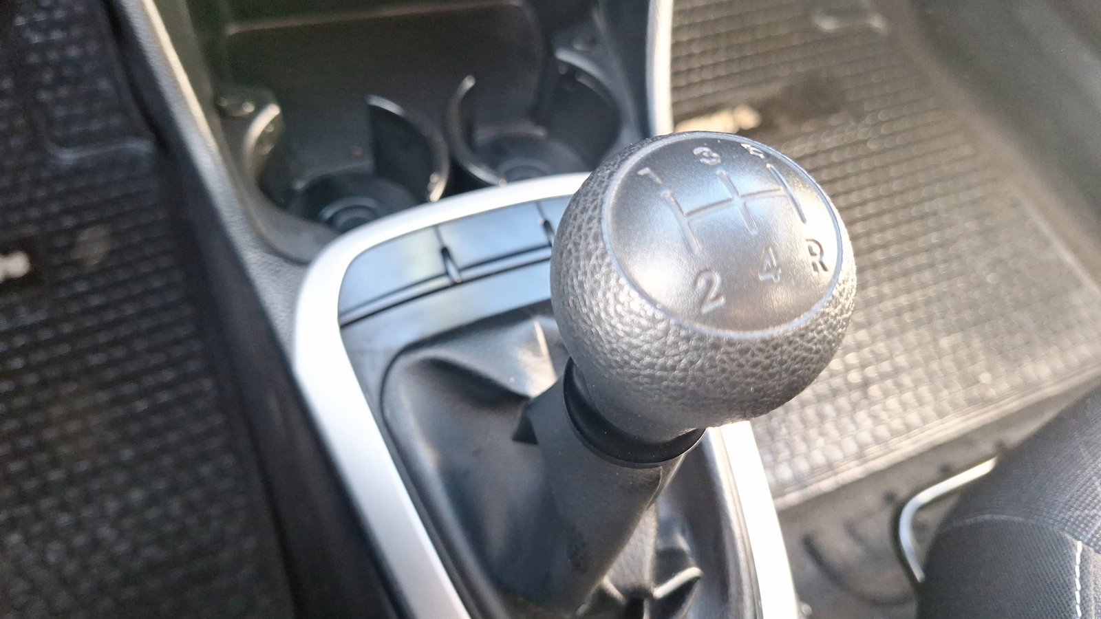Kia MORNING 2023 - Imagen 11 de 15