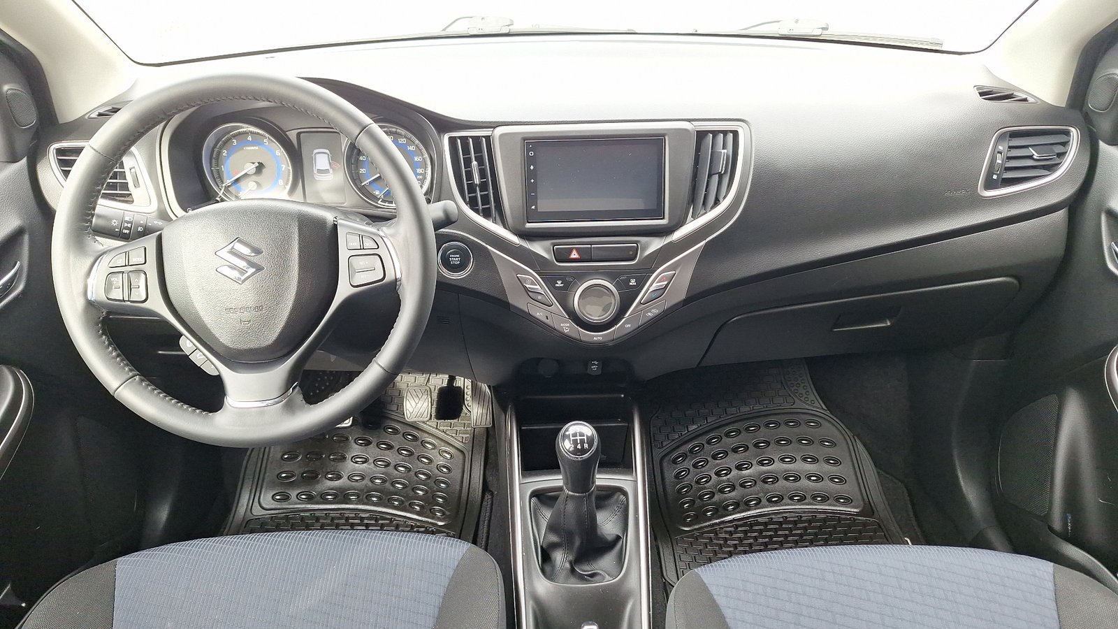 Suzuki Baleno 2022 - Imagen 6 de 15