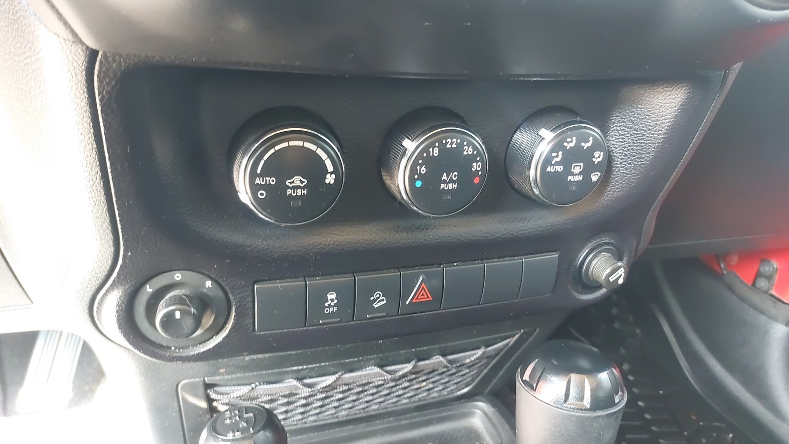 Jeep Wrangler 2015 - Imagen 14 de 14