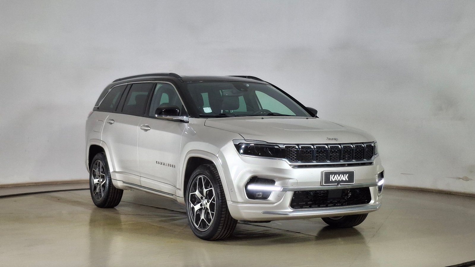 Jeep Commander 2022 - Imagen 3 de 17