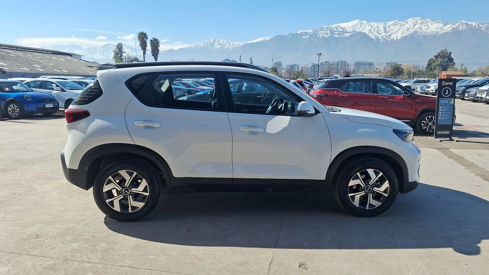 Kia Sonet 2023 - Imagen 5 de 15