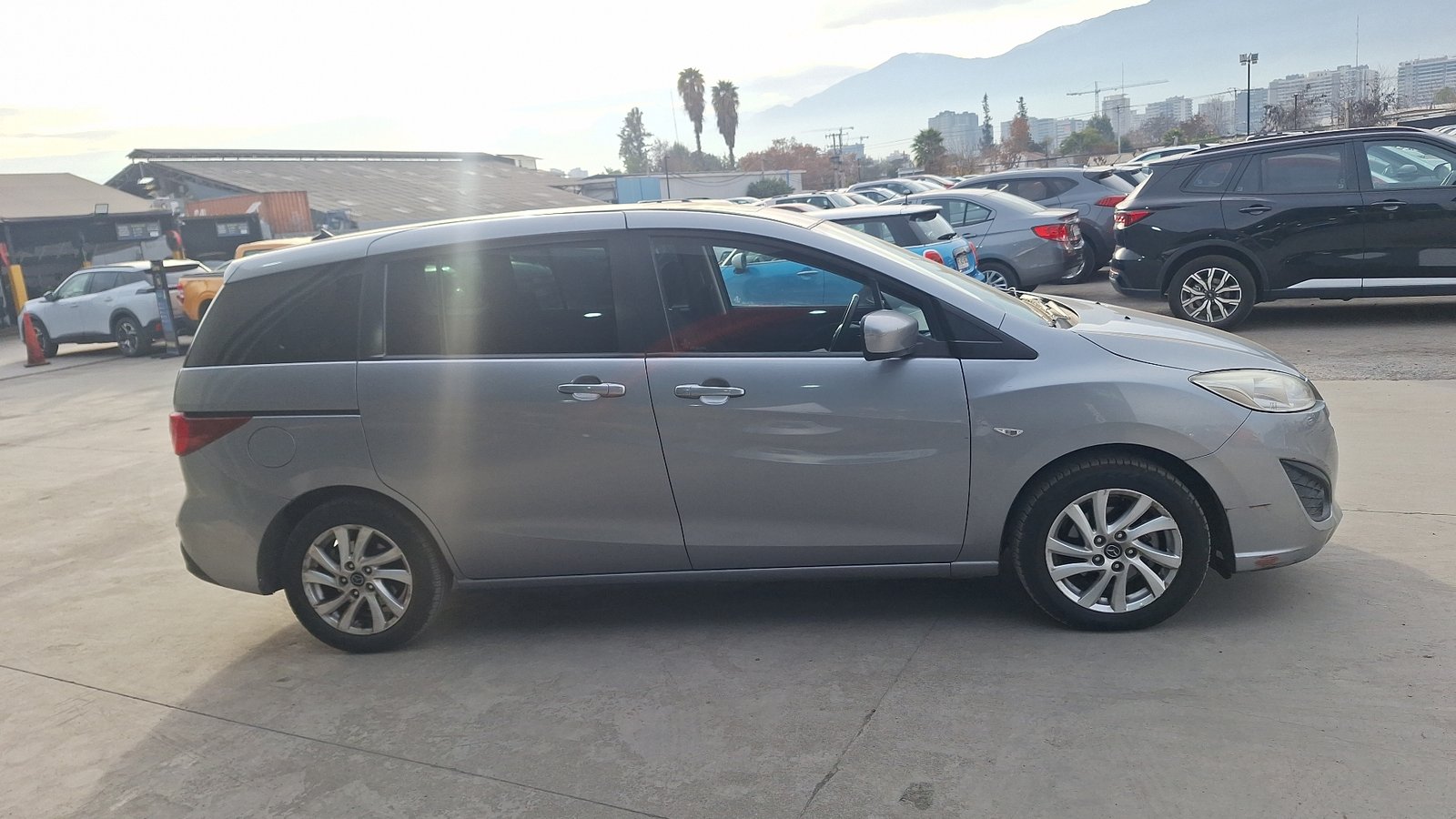 Mazda Mazda 5 2018 - Foto 5 de 16