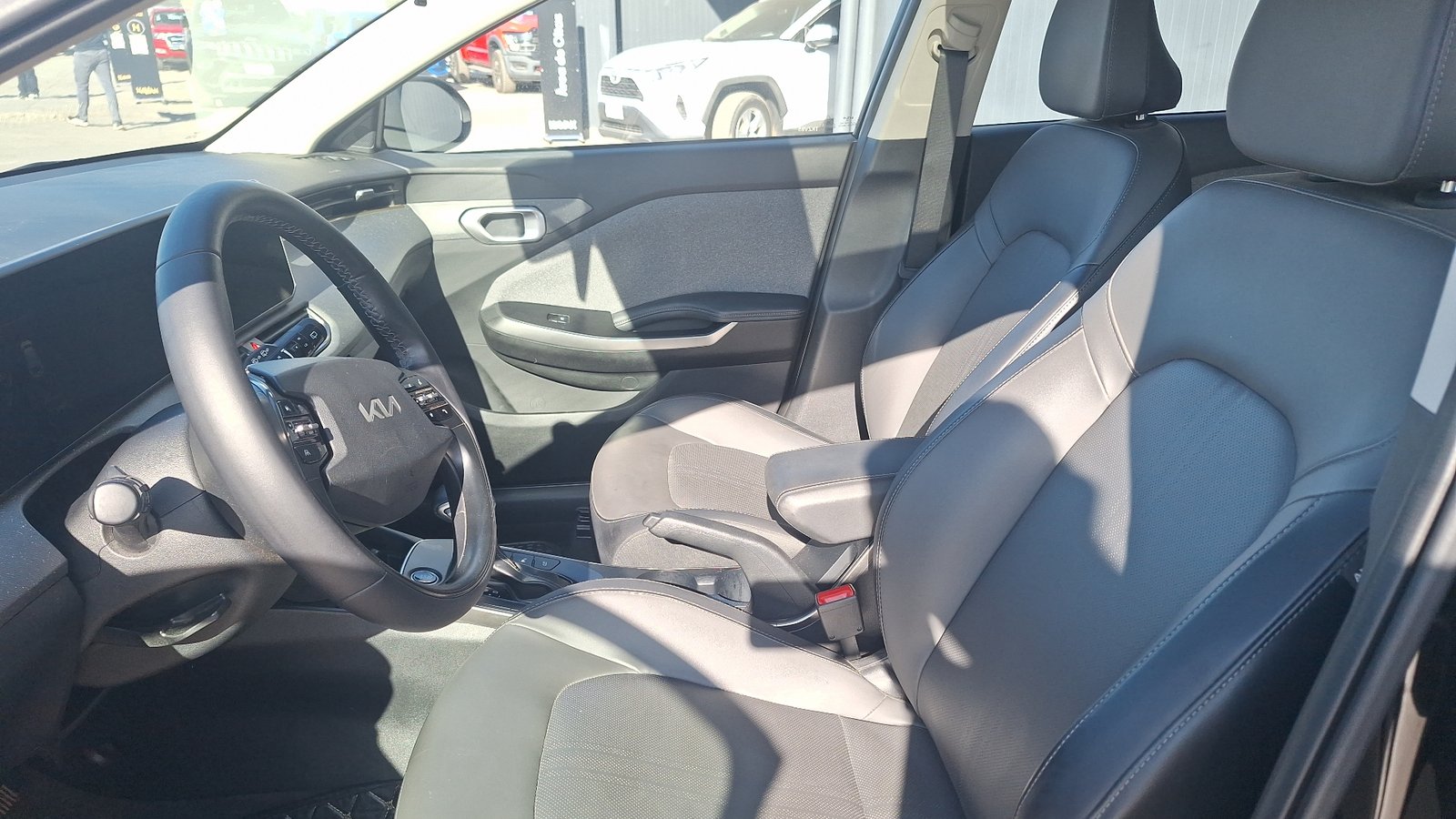 Kia K3 Cross 2024 - Imagen 15 de 16