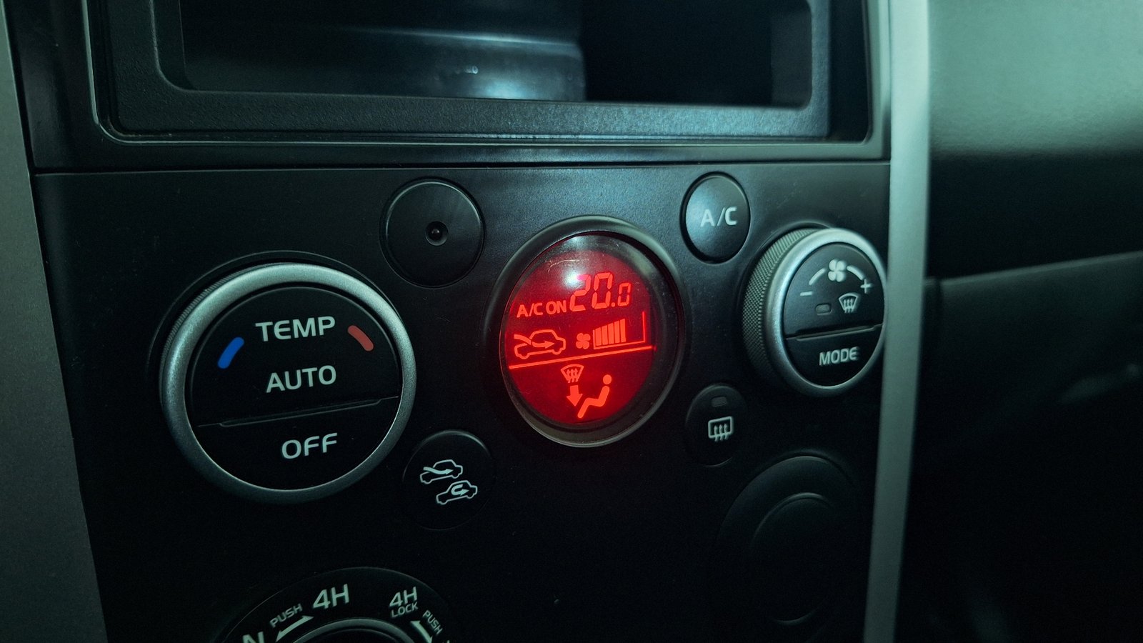 Suzuki Grand Vitara 2014 - Imagen 15 de 16