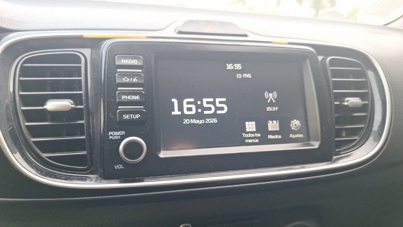 Kia Soluto 2020 - Imagen 10 de 15