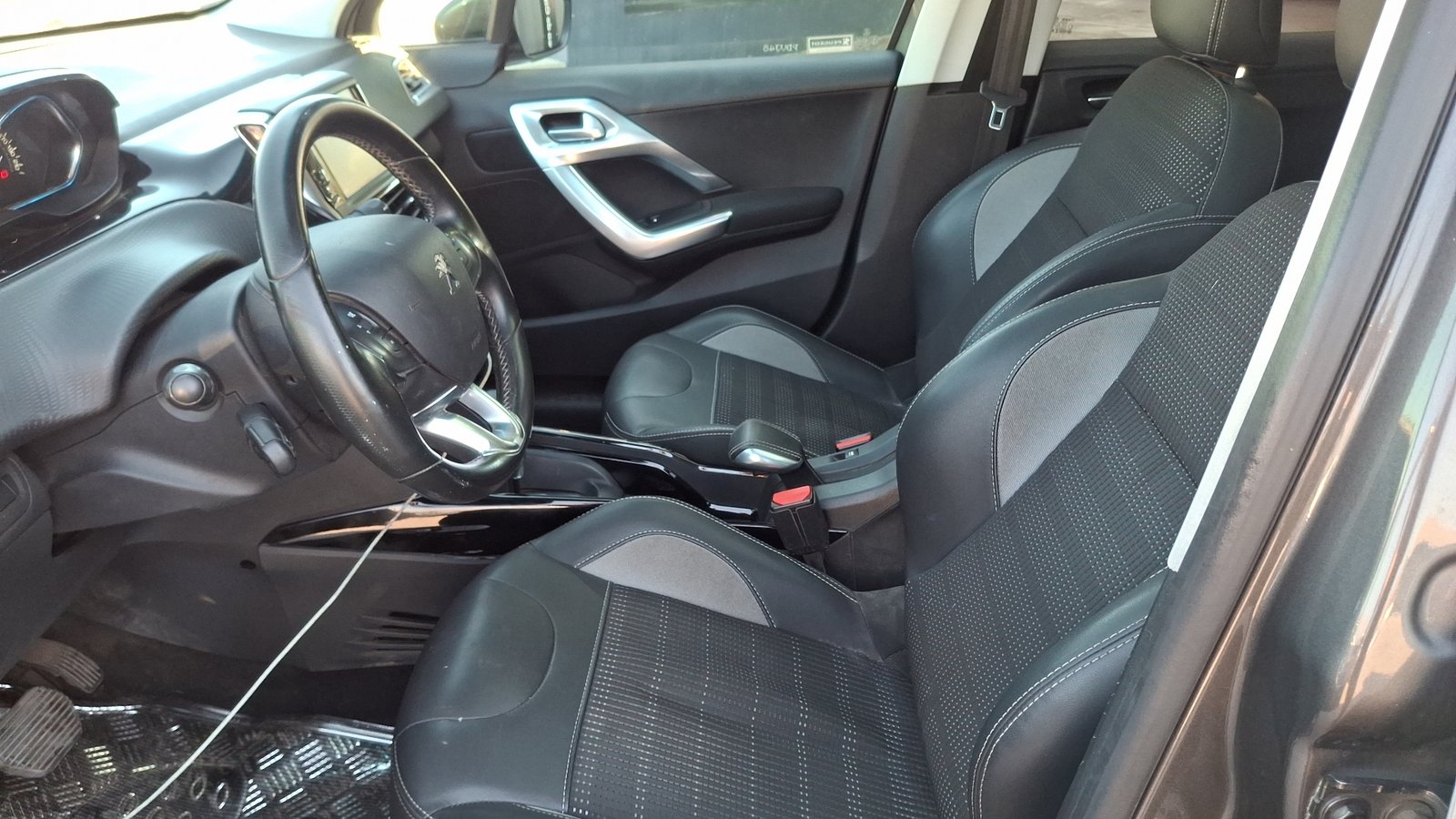 Peugeot 2008 2020 - Imagen 15 de 18