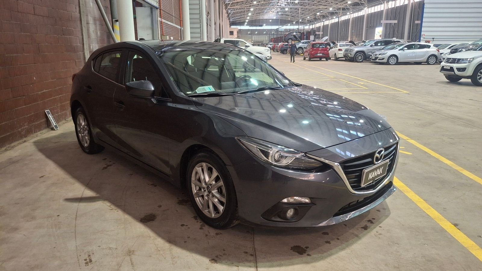 Mazda Mazda 3 2015 - Imagen 3 de 3