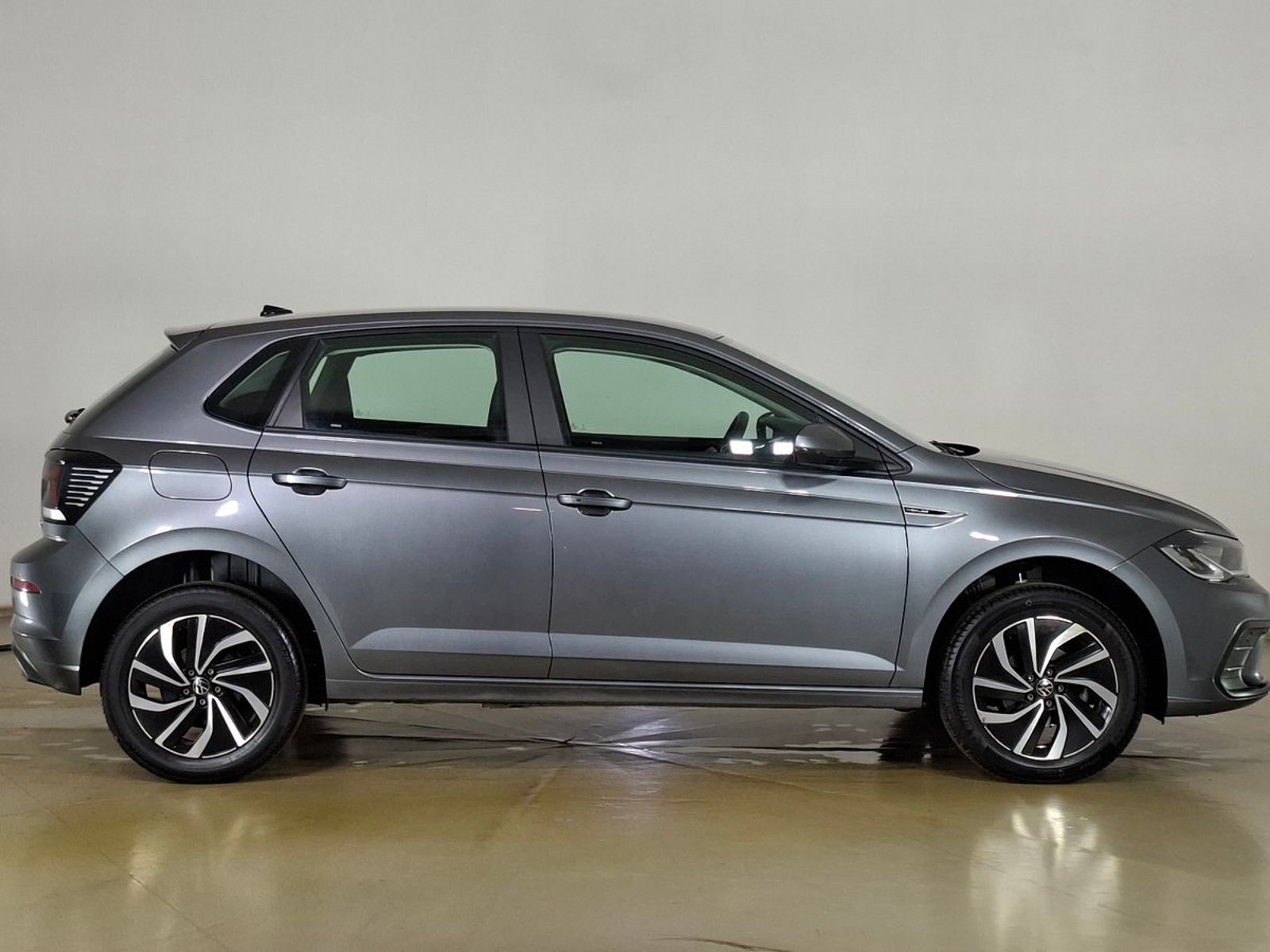 Volkswagen Polo 2025 - Foto 4 de 17