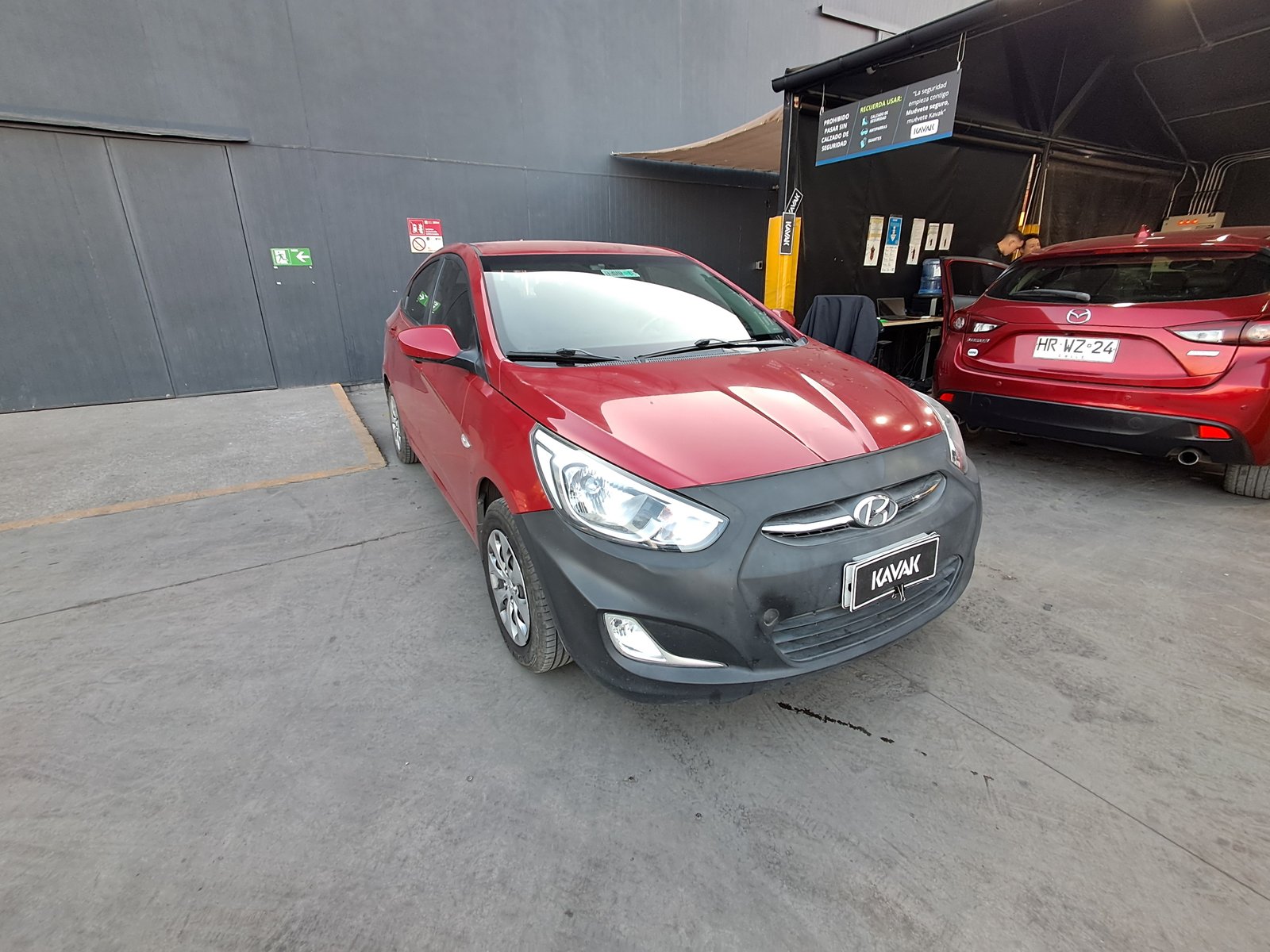 Hyundai Accent 2017 - Foto 3 de 4