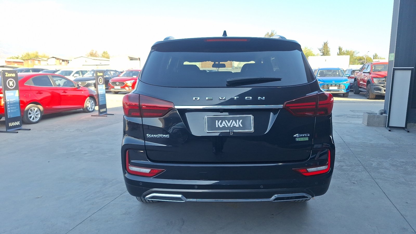Ssangyong Rexton 2022 - Imagen 3 de 16