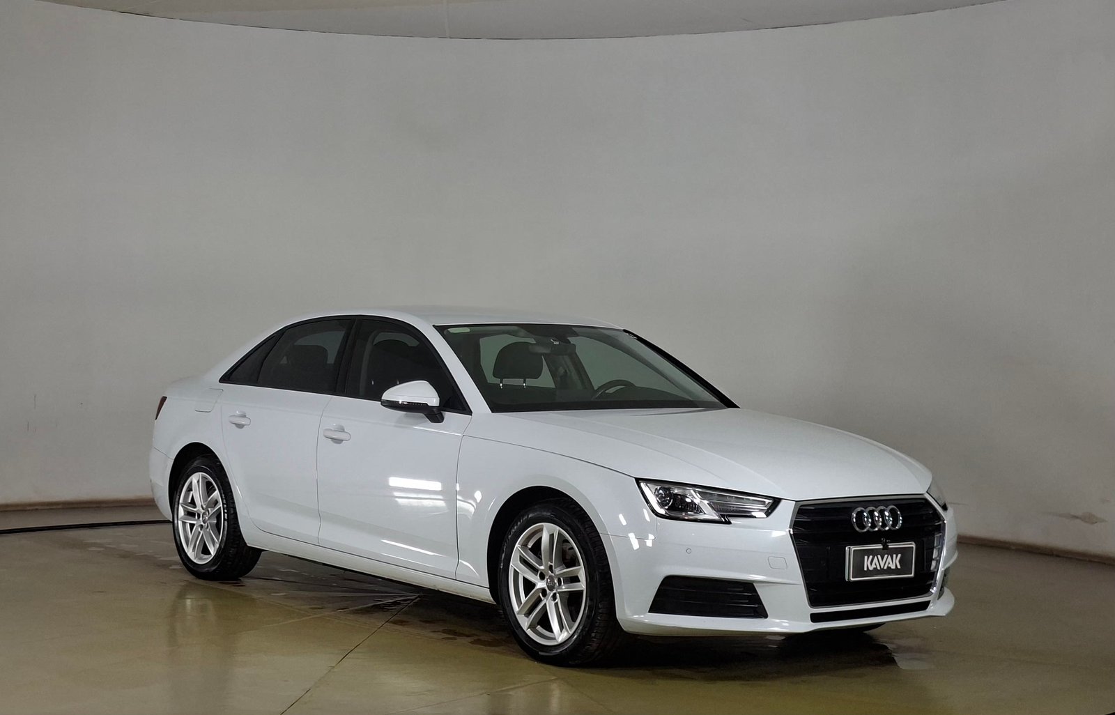 Audi A4 2018 - Foto 3 de 17
