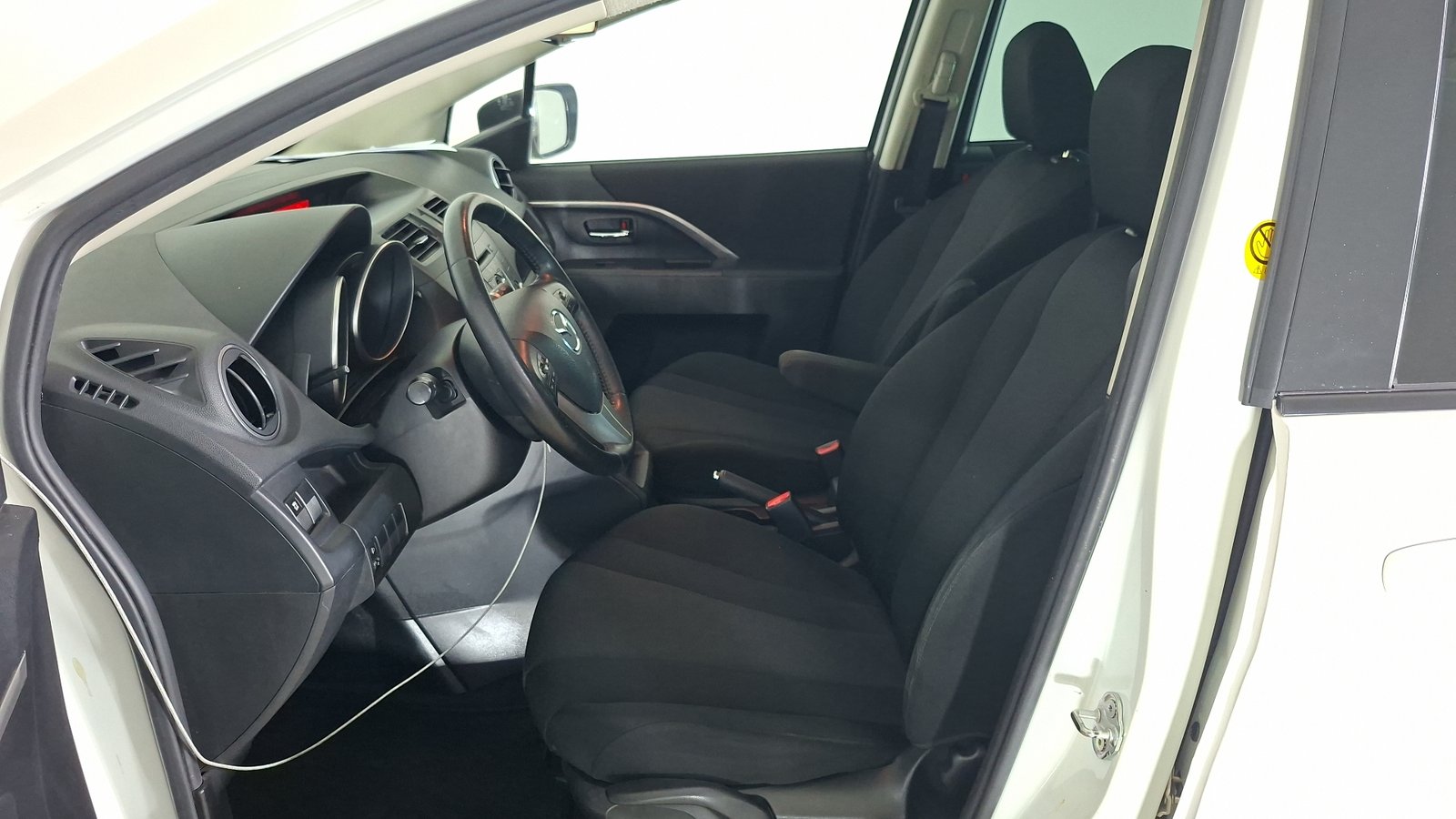 Mazda Mazda 5 2015 - Imagen 14 de 18