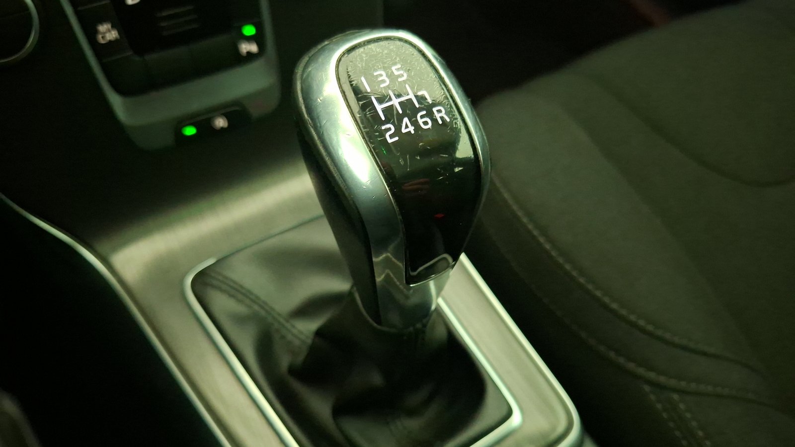 Volvo V40 2016 - Imagen 12 de 16
