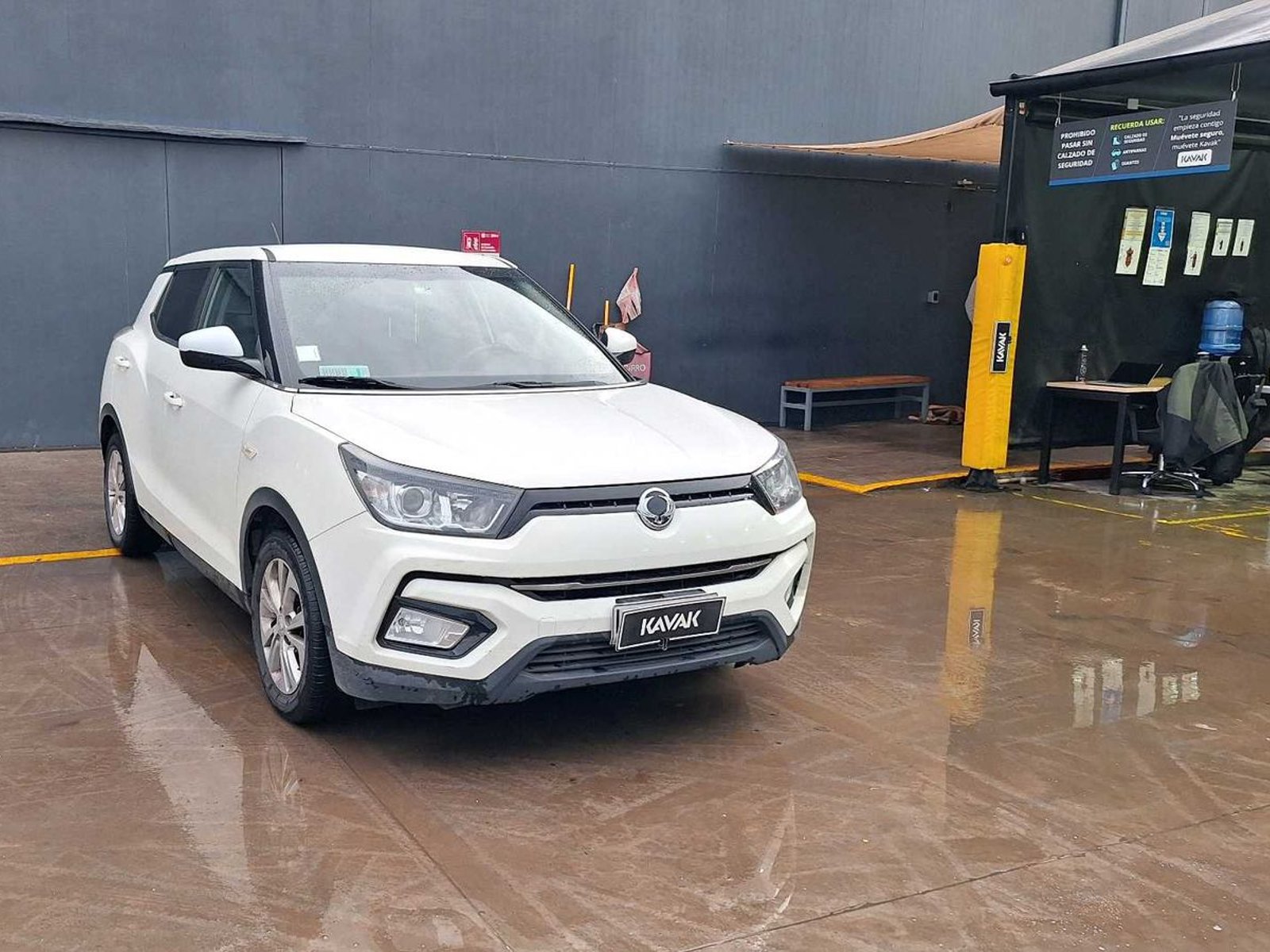 SsangYong Tivoli 2019 - Foto 3 de 4