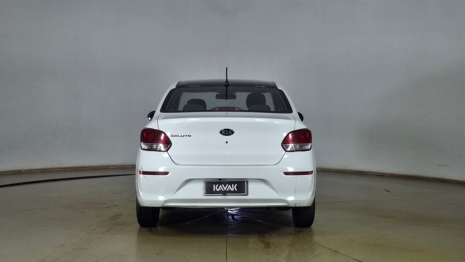 Kia Soluto 2020 - Foto 5 de 16
