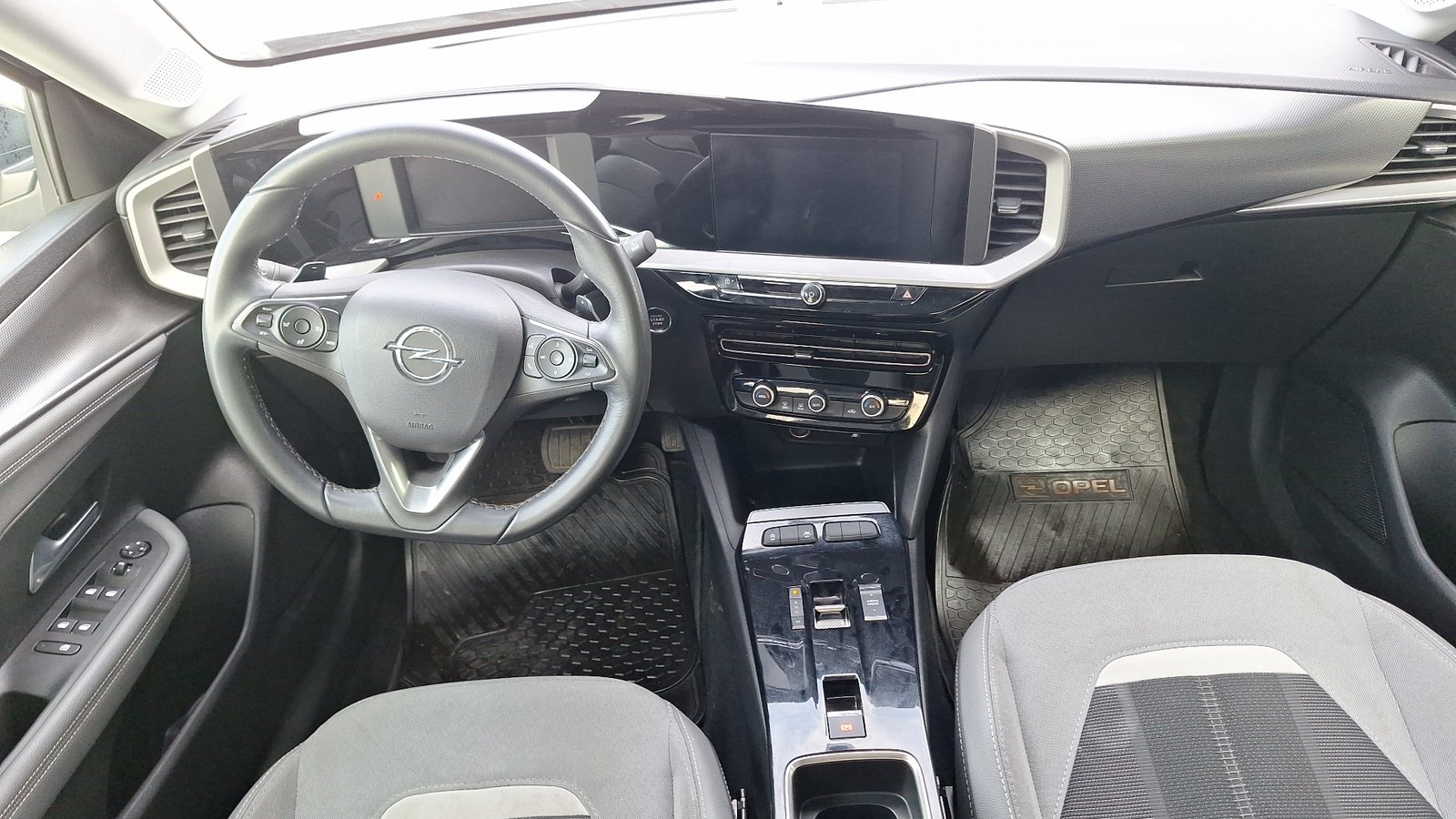 Opel Mokka 2024 - Imagen 6 de 15