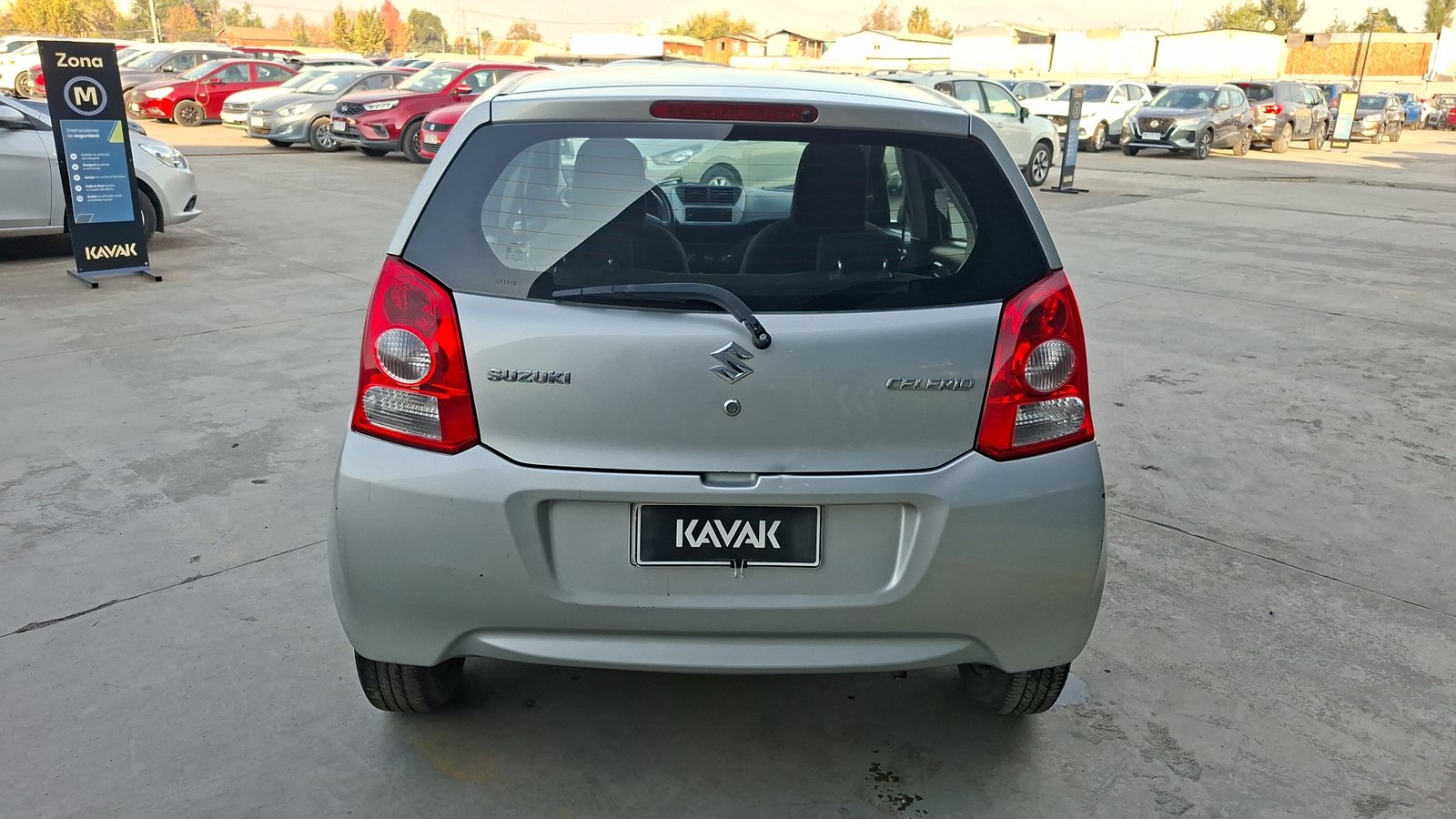 Suzuki Celerio 2015 - Imagen 3 de 14