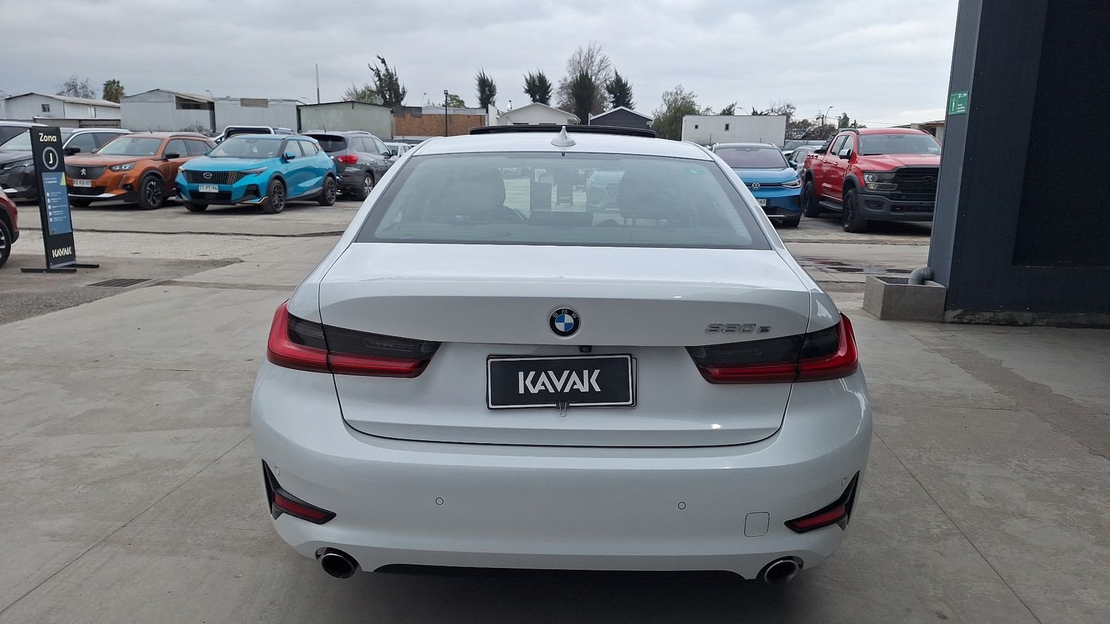 BMW Serie 3 2021 - Imagen 3 de 16