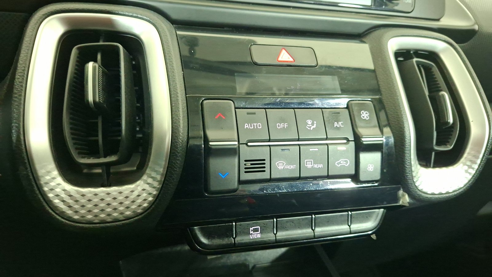 Kia Sonet 2023 - Imagen 7 de 8