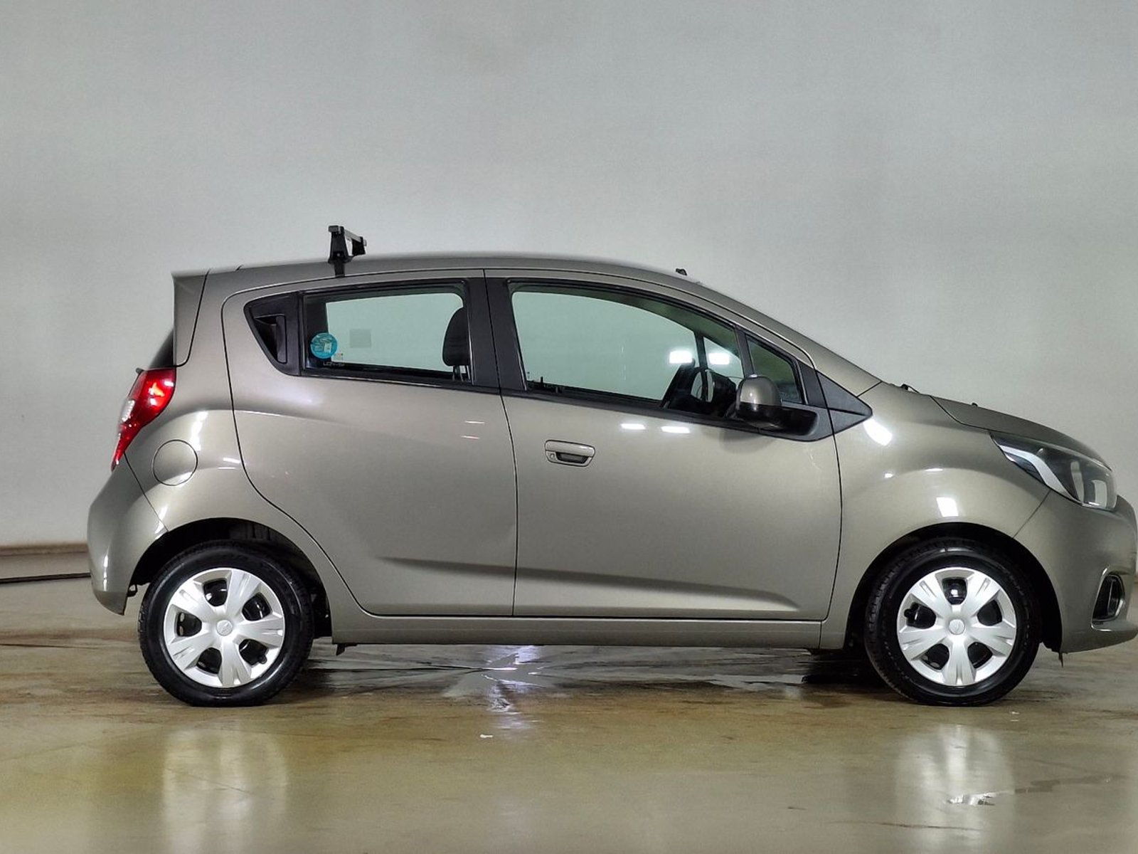 Chevrolet Spark GT 2019 - Foto 4 de 15