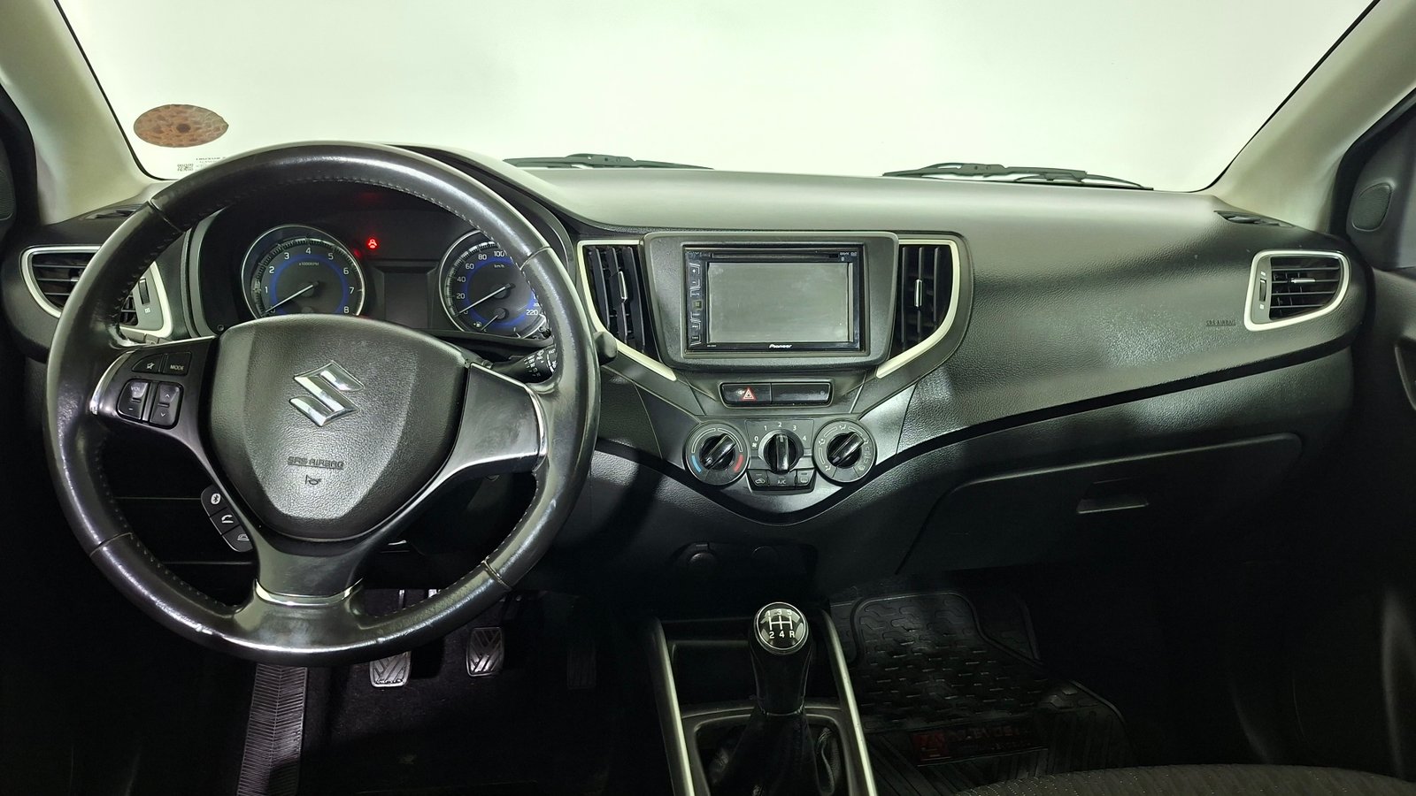Suzuki Baleno 2018 - Imagen 8 de 16