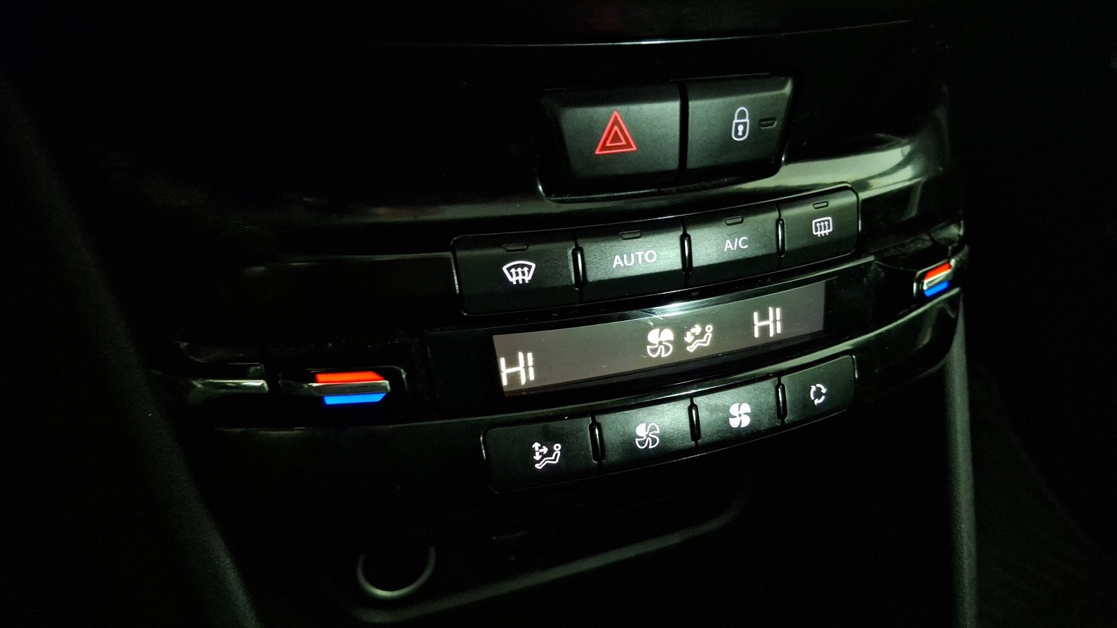 Peugeot 2008 2018 - Imagen 16 de 17