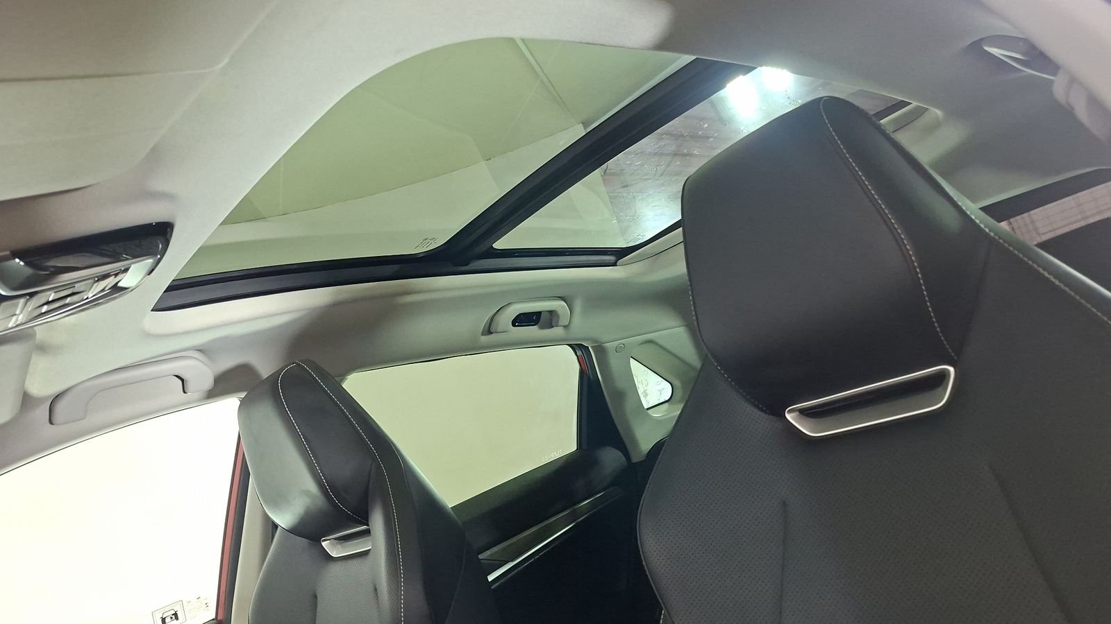 JAC Js6 2024 - Imagen 14 de 18