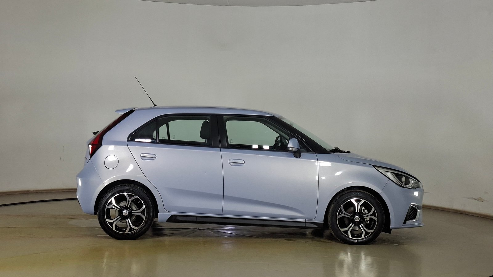Mg 3 2022 - Foto 4 de 17