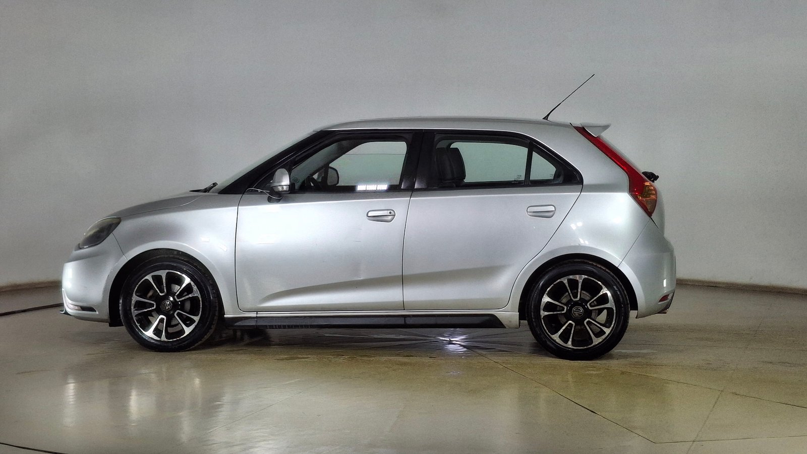 Mg 3 2017 - Imagen 7 de 15