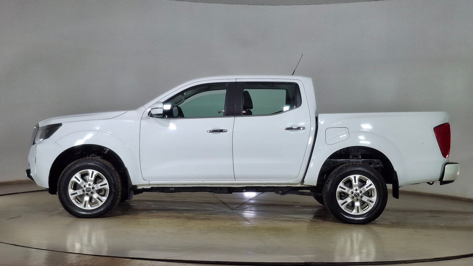 Nissan Navara 2024 - Imagen 7 de 16
