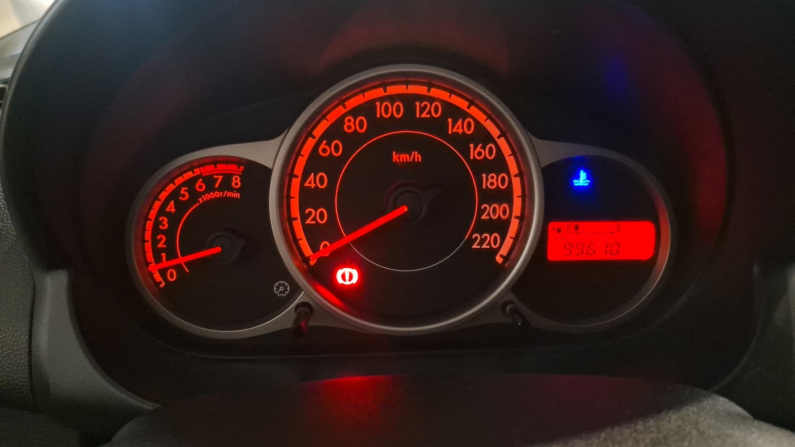 Mazda Mazda 2 2015 - Imagen 9 de 15